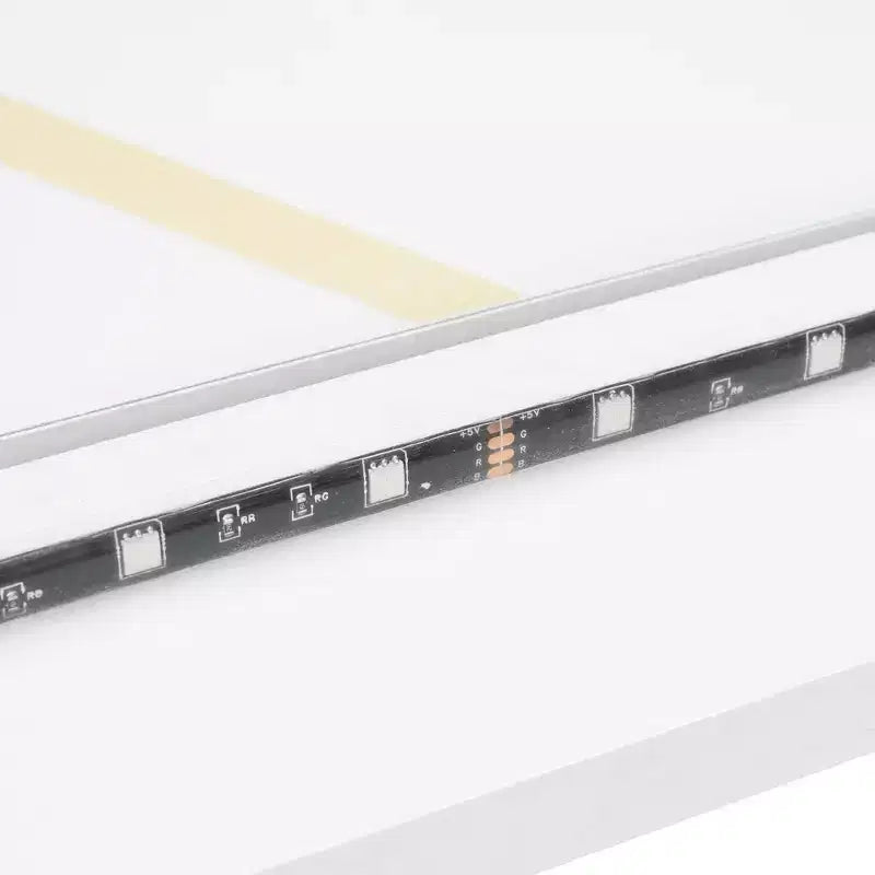 Letto a scomparsa pieghevole con illuminazione sotto il letto e presa integrata